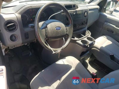 Zdjęcie 8 z 12 samochodu: 2012 FORD ECONOLINE E250 VAN VIN:1FTNE2EW2CDA24376 - miniatura