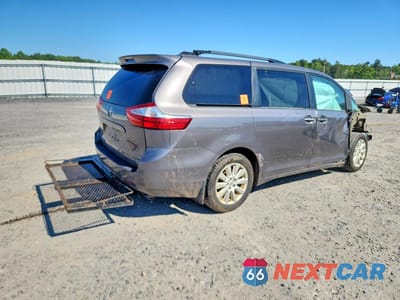 Trzecie zdjęcie samochodu z tyłu: 2016 TOYOTA SIENNA XLE PREMIUM 7-PASSENGER VIN:5TDDK3DC0GS131387 - miniatura