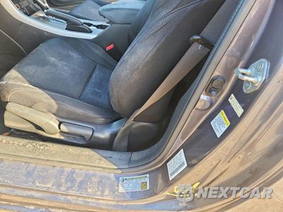 Zdjęcie 12 z 13 samochodu: 2013 HONDA ACCORD EX VIN:1HGCT1B71DA015094 - miniatura