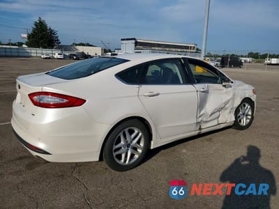 Trzecie zdjęcie samochodu z tyłu: 2014 FORD FUSION SE VIN:3FA6P0H77ER151924 - miniatura