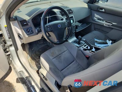 Zdjęcie 8 z 12 samochodu: 2009 VOLVO S40 2.4I VIN:YV1MS382092462783 - miniatura