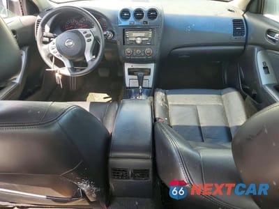 Zdjęcie 8 z 12 samochodu: 2007 NISSAN ALTIMA 2.5 VIN:1N4AL21E37C144528 - miniatura