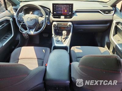 Zdjęcie 8 z 13 samochodu: 2022 TOYOTA RAV4 PRIME SE VIN:JTMAB3FV9ND075492 - miniatura