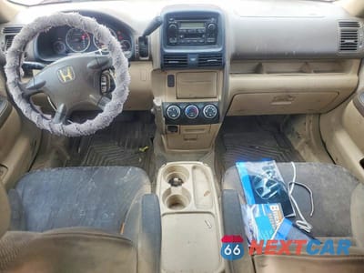 Zdjęcie 8 z 13 samochodu: 2005 HONDA CR-V LX VIN:JHLRD78565C055694 - miniatura