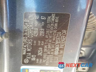 Zdjęcie 12 z 12 samochodu: 2011 KIA OPTIMA LX VIN:KNAGM4A71B5167024 - miniatura