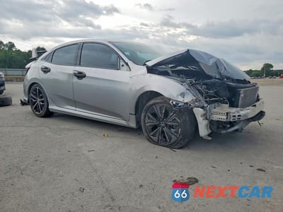 Czwarte zdjęcie samochodu z boku: 2018 HONDA CIVIC SPORT VIN:SHHFK7H48JU232447 - miniatura