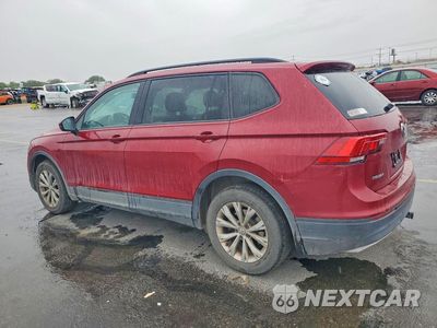 Drugie zdjęcie samochodu z przodu: 2018 VOLKSWAGEN TIGUAN S VIN:3VV0B7AX2JM025397 - miniatura