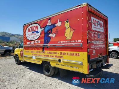 Drugie zdjęcie samochodu z przodu: 2004 CHEVROLET EXPRESS G3 - BOX TRUCK VIN:1GBJG31U341159733 - miniatura