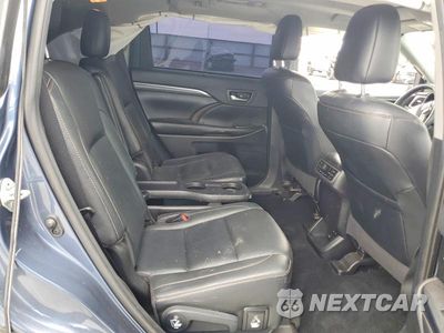Zdjęcie 11 z 13 samochodu: 2019 TOYOTA HIGHLANDER HYBRID LIMITED PLATINUM VIN:5TDDGRFHXKS077991 - miniatura