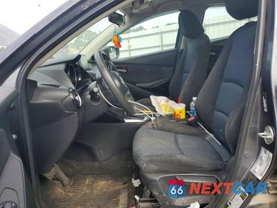 Zdjęcie 7 z 12 samochodu: 2016 SCION IA BASE VIN:3MYDLBZVXGY127410 - miniatura