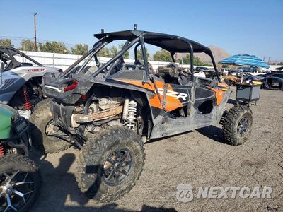 Czwarte zdjęcie samochodu z boku: 2021 POLARIS RZR TURBO S UTILITY VEHICLE VIN:3NSP4E927MF579949 - miniatura
