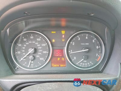 Zdjęcie 9 z 12 samochodu: 2011 BMW 328 XI SULEV VIN:WBAPK5G59BNN24581 - miniatura