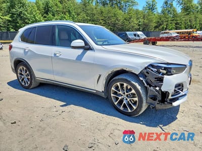 Czwarte zdjęcie samochodu z boku: 2020 BMW X5 XDRIVE40I VIN:5UXCR6C06L9C14476 - miniatura