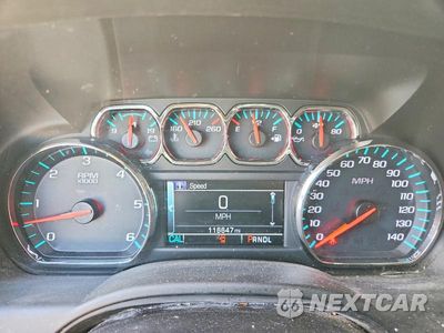 Zdjęcie 9 z 13 samochodu: 2018 CHEVROLET TAHOE C1500 LS VIN:1GNSCAKC6JR204271 - miniatura