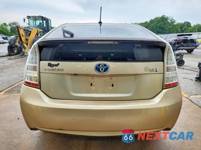 Zdjęcie 6 z 12 samochodu: 2010 TOYOTA PRIUS V VIN:JTDKN3DU3A0193402 - miniatura