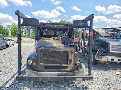 Piąte zdjęcie samochodu w środku: 2001 FREIGHTLINER FL112 CAR HAULER TRUCK VIN:1FVHBGAS21HJ43061 - miniatura