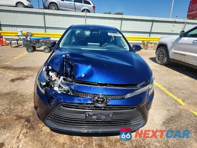 Piąte zdjęcie samochodu w środku: 2025 TOYOTA COROLLA LE VIN:5YFB4MDE8SP268233 - miniatura
