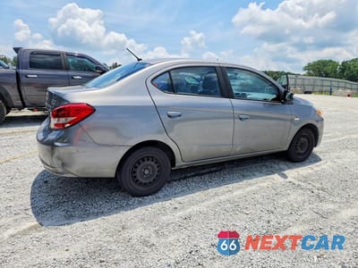 Trzecie zdjęcie samochodu z tyłu: 2017 MITSUBISHI MIRAGE G4 ES VIN:ML32F3FJ4HHF11254 - miniatura