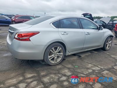 Trzecie zdjęcie samochodu z tyłu: 2013 NISSAN ALTIMA 3.5 S VIN:1N4BL3AP9DN441203 - miniatura