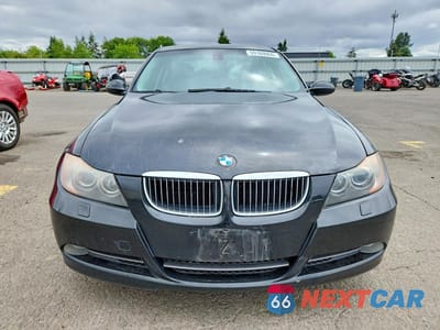 Piąte zdjęcie samochodu w środku: 2006 BMW 330XI VIN:WBAVD33546KV65252 - miniatura