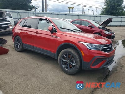 Czwarte zdjęcie samochodu z boku: 2023 VOLKSWAGEN TIGUAN SE VIN:3VVNB7AX8PM066339 - miniatura