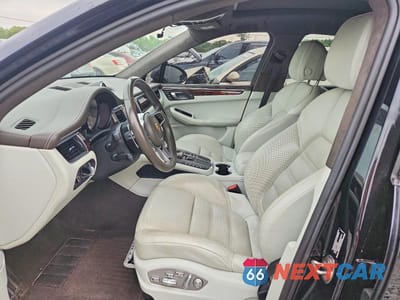 Zdjęcie 7 z 13 samochodu: 2015 PORSCHE MACAN TURBO VIN:WP1AF2A58FLB98180 - miniatura