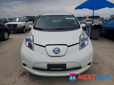 Piąte zdjęcie samochodu w środku: 2015 NISSAN LEAF SL VIN:1N4AZ0CP3FC319067 - miniatura