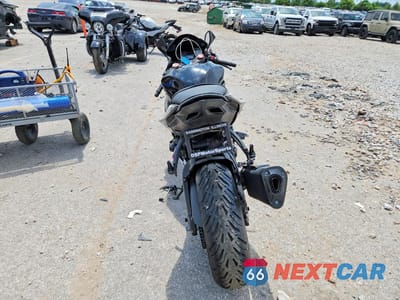 Czwarte zdjęcie samochodu z boku: 2016 KAWASAKI ZX636 F VIN:JKBZXJF19GA008438 - miniatura