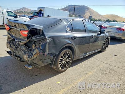 Trzecie zdjęcie samochodu z tyłu: 2019 TOYOTA CAMRY SE VIN:4T1B11HK5KU179421 - miniatura