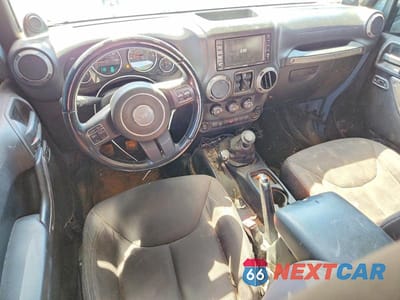 Zdjęcie 8 z 13 samochodu: 2014 JEEP WRANGLER UNLIMITED SPORT VIN:1C4BJWDGXEL255616 - miniatura