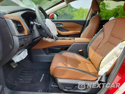 Zdjęcie 7 z 13 samochodu: 2025 NISSAN ROGUE PLATINUM AWD VIN:JN8BT3DDXSW472340 - miniatura