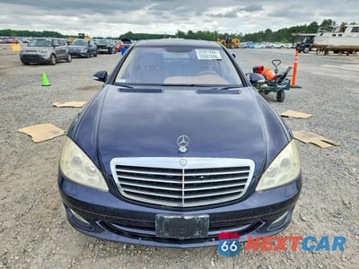 Piąte zdjęcie samochodu w środku: 2008 MERCEDES-BENZ S 550 4MATIC VIN:WDDNG86X28A203598 - miniatura
