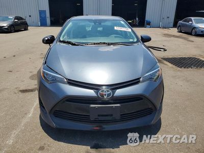 Piąte zdjęcie samochodu w środku: 2018 TOYOTA COROLLA LE VIN:2T1BURHE4JC055804 - miniatura