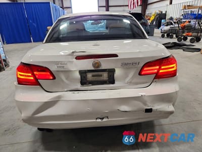 Zdjęcie 6 z 12 samochodu: 2011 BMW 328 I VIN:WBADW3C59BE537512 - miniatura
