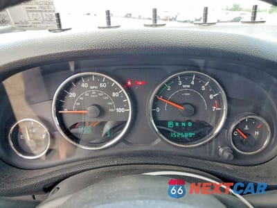 Zdjęcie 9 z 12 samochodu: 2017 JEEP WRANGLER UNLIMITED SAHARA VIN:1C4HJWEG7HL722701 - miniatura