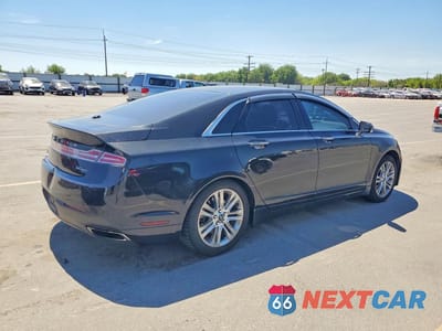 Trzecie zdjęcie samochodu z tyłu: 2014 LINCOLN MKZ VIN:3LN6L2G98ER818323 - miniatura