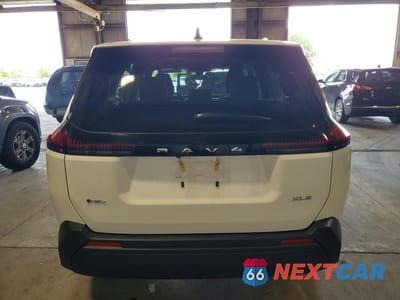 Zdjęcie 6 z 13 samochodu: 2026 TOYOTA RAV4 XLE PREMIUM VIN:2T36DRBV6TW000631 - miniatura