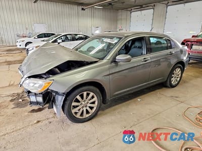 2012 CHRYSLER 200 TOURING 1C3CCBBB6CN118984 - główne zdjęcie licytacji z USA - miniatura