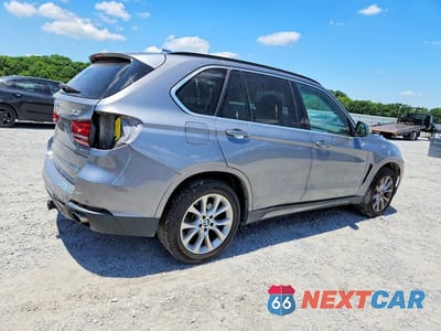 Trzecie zdjęcie samochodu z tyłu: 2015 BMW X5 XDRIVE35I VIN:5UXKR0C5XF0P10536 - miniatura