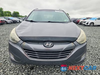 Piąte zdjęcie samochodu w środku: 2015 HYUNDAI TUCSON SE VIN:KM8JUCAG7FU955283 - miniatura