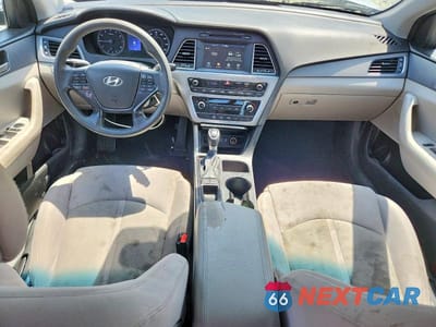 Zdjęcie 8 z 12 samochodu: 2017 HYUNDAI SONATA SE VIN:5NPE24AF6HH540767 - miniatura