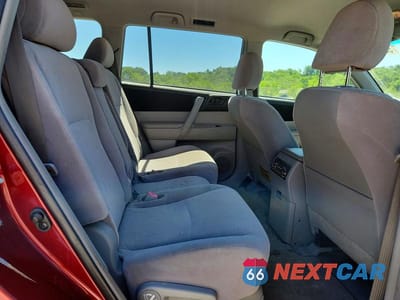 Zdjęcie 11 z 13 samochodu: 2008 TOYOTA HIGHLANDER BASE VIN:JTEDS41A982016462 - miniatura
