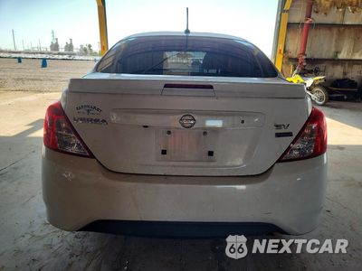 Zdjęcie 6 z 12 samochodu: 2017 NISSAN VERSA 1.6 S VIN:3N1CN7AP5HL856382 - miniatura