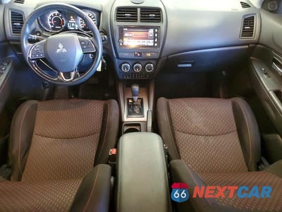 Zdjęcie 8 z 13 samochodu: 2019 MITSUBISHI RVR SE VIN:JA4AJ3AU6KU602122 - miniatura