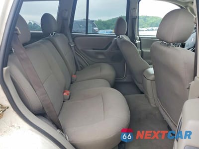Zdjęcie 11 z 13 samochodu: 2002 JEEP GRAND CHEROKEE LAREDO VIN:1J4GX48S12C313948 - miniatura