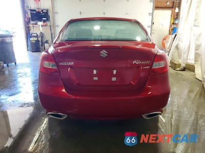 Zdjęcie 6 z 12 samochodu: 2012 SUZUKI KIZASHI SE VIN:JS2RF9A34C6100211 - miniatura