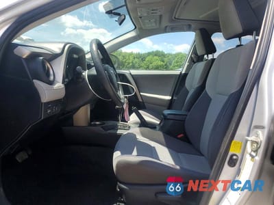 Zdjęcie 7 z 13 samochodu: 2013 TOYOTA RAV4 XLE VIN:2T3RFREV5DW044527 - miniatura