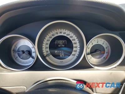 Zdjęcie 9 z 13 samochodu: 2014 MERCEDES-BENZ C 250 VIN:WDDGF4HBXEG245306 - miniatura
