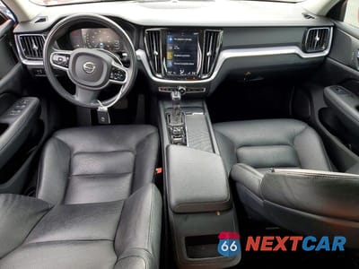 Zdjęcie 8 z 12 samochodu: 2019 VOLVO V60 T5 MOMENTUM VIN:YV1102EK1K2337837 - miniatura