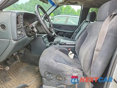 Zdjęcie 7 z 12 samochodu: 2002 CHEVROLET SILVERADO K1500 VIN:1GCEK19T52E208481 - miniatura